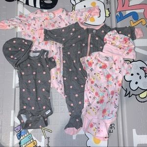 Gerber Organic, Newborn Sleeper & Bodysuit set